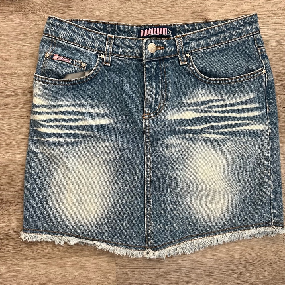 Y2K Bubblegum Denim Skirt Distressed Wash Raw Hem 7/8 Y2K Blue Jean Skirt